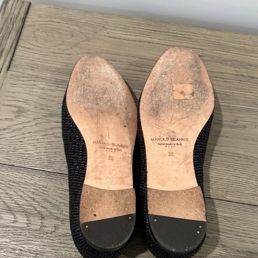 Manolo Blahnik Textured Black Flats - Picture 4 of 5